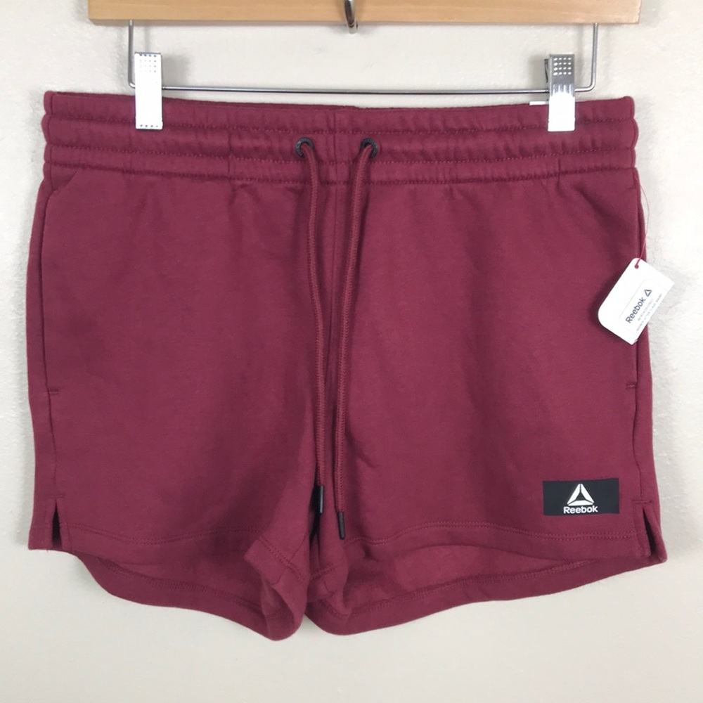 Reebok Women's‎ Small Burgundy Sweatpant Shorts. NEW